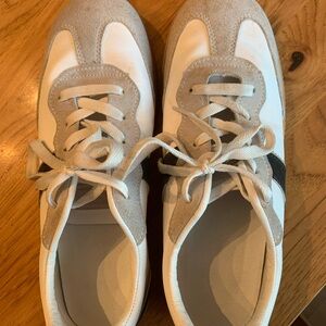Classic women’s White and Tan Sneakers